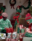 2017-11-29_-_Sia_-_Santas_Coming_for_Us_mp40085.jpg
