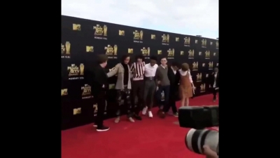 2018-06-16_-_2018_MTV_Movie_and_TV_Awards_01_mp47490.jpg
