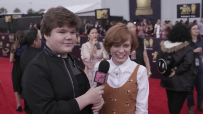2018-06-16_-_2018_MTV_Movie_and_TV_Awards_02_mp47666.jpg