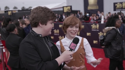 2018-06-16_-_2018_MTV_Movie_and_TV_Awards_02_mp47691.jpg