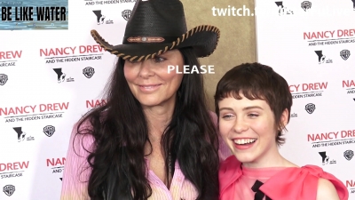 2019-03-10_-_World_Premiere_Of_Nancy_Drew_And_The_Hidden_Staircase_04_mp40457.jpg