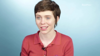 2019-03-26_-_Buzzfeed_-_Sophia_Lillis_First_Talks_About_Her_First_Times_mp40743.jpg