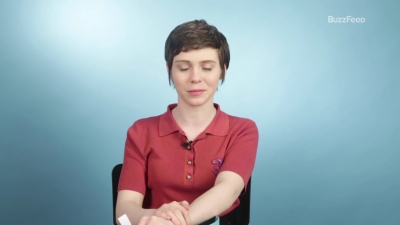 2019-03-26_-_Buzzfeed_-_Sophia_Lillis_First_Talks_About_Her_First_Times_mp40761.jpg