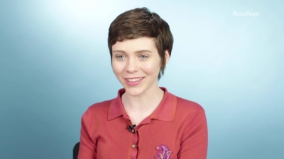 2019-03-26_-_Buzzfeed_-_Sophia_Lillis_First_Talks_About_Her_First_Times_mp40776.jpg