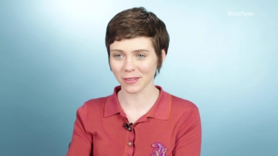 2019-03-26_-_Buzzfeed_-_Sophia_Lillis_First_Talks_About_Her_First_Times_mp40778.jpg