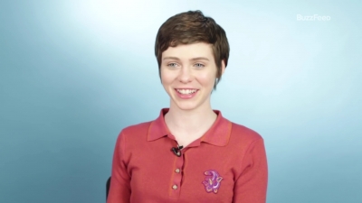 2019-03-26_-_Buzzfeed_-_Sophia_Lillis_First_Talks_About_Her_First_Times_mp40817.jpg