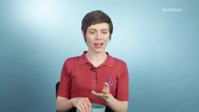 2019-03-26_-_Buzzfeed_-_Sophia_Lillis_First_Talks_About_Her_First_Times_mp40820.jpg