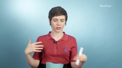 2019-03-26_-_Buzzfeed_-_Sophia_Lillis_First_Talks_About_Her_First_Times_mp40839.jpg