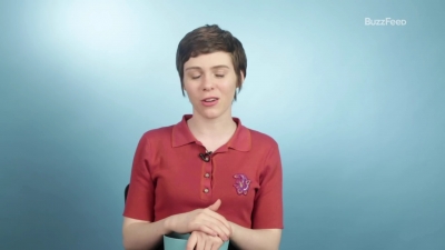 2019-03-26_-_Buzzfeed_-_Sophia_Lillis_First_Talks_About_Her_First_Times_mp40847.jpg