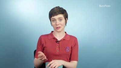 2019-03-26_-_Buzzfeed_-_Sophia_Lillis_First_Talks_About_Her_First_Times_mp40868.jpg