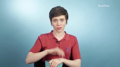 2019-03-26_-_Buzzfeed_-_Sophia_Lillis_First_Talks_About_Her_First_Times_mp40877.jpg