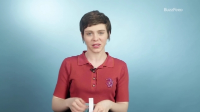 2019-03-26_-_Buzzfeed_-_Sophia_Lillis_First_Talks_About_Her_First_Times_mp40909.jpg