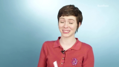 2019-03-26_-_Buzzfeed_-_Sophia_Lillis_First_Talks_About_Her_First_Times_mp40949.jpg