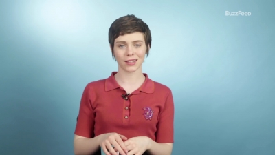 2019-03-26_-_Buzzfeed_-_Sophia_Lillis_First_Talks_About_Her_First_Times_mp41011.jpg