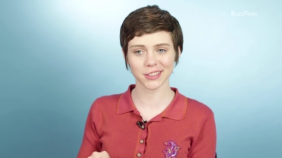 2019-03-26_-_Buzzfeed_-_Sophia_Lillis_First_Talks_About_Her_First_Times_mp41015.jpg