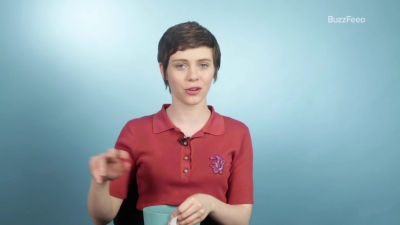 2019-03-26_-_Buzzfeed_-_Sophia_Lillis_First_Talks_About_Her_First_Times_mp41017.jpg
