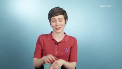 2019-03-26_-_Buzzfeed_-_Sophia_Lillis_First_Talks_About_Her_First_Times_mp41026.jpg