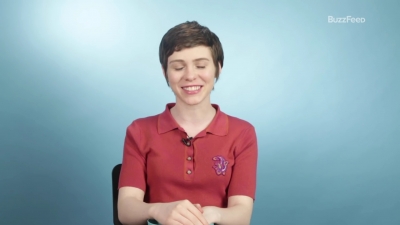 2019-03-26_-_Buzzfeed_-_Sophia_Lillis_First_Talks_About_Her_First_Times_mp41042.jpg