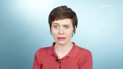 2019-03-26_-_Buzzfeed_-_Sophia_Lillis_First_Talks_About_Her_First_Times_mp41051.jpg