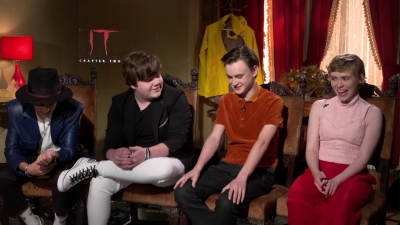 2019-08-27_-_Fab_TV_It_Chapter_Two_Cast_Interview_mp40142.jpg