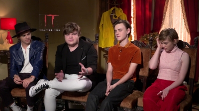 2019-08-27_-_Fab_TV_It_Chapter_Two_Cast_Interview_mp40181.jpg
