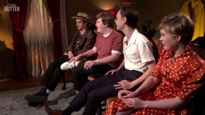 2019-08-28_-_Extra_Butter_It_Chapter_Two_Cast_Interview_mp41302.jpg