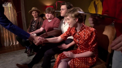 2019-08-28_-_Extra_Butter_It_Chapter_Two_Cast_Interview_mp41325.jpg