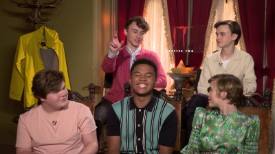 2019-08-28_-_Rosa_Gamazo_It_Chapter_Two_Cast_Interview_mp41419.jpg