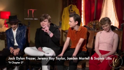 2019-09-04_-__Family_Entourage_It_Chapter_Two_Cast_Interview_mp43280.jpg