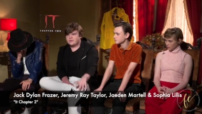 2019-09-04_-__Family_Entourage_It_Chapter_Two_Cast_Interview_mp43289.jpg