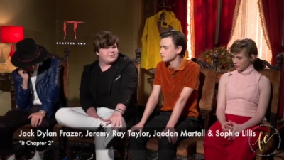 2019-09-04_-__Family_Entourage_It_Chapter_Two_Cast_Interview_mp43290.jpg