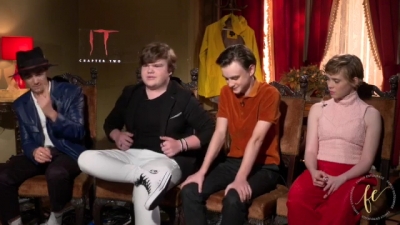 2019-09-04_-__Family_Entourage_It_Chapter_Two_Cast_Interview_mp43297.jpg