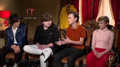 2019-09-04_-__Family_Entourage_It_Chapter_Two_Cast_Interview_mp43335.jpg