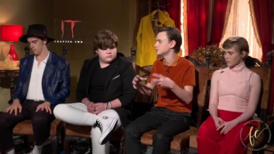 2019-09-04_-__Family_Entourage_It_Chapter_Two_Cast_Interview_mp43347.jpg