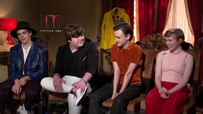 2019-09-05_-_FilmIsNow_It_Chapter_Two_Cast_Interview_mp43647.jpg