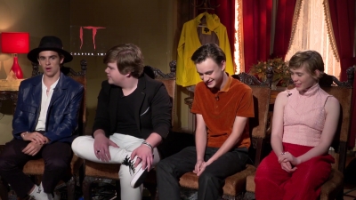 2019-09-05_-_FilmIsNow_It_Chapter_Two_Cast_Interview_mp43664.jpg