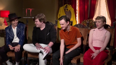 2019-09-05_-_FilmIsNow_It_Chapter_Two_Cast_Interview_mp43719.jpg