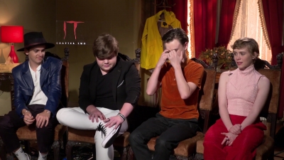 2019-09-05_-_FilmIsNow_It_Chapter_Two_Cast_Interview_mp43725.jpg