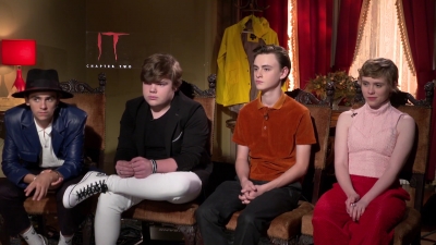 2019-09-05_-_FilmIsNow_It_Chapter_Two_Cast_Interview_mp43774.jpg