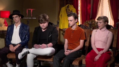 2019-09-05_-_FilmIsNow_It_Chapter_Two_Cast_Interview_mp43830.jpg