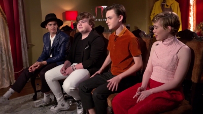 2019-09-12_-_Geeks_Of_Color_It_Chapter_Two_Cast_Interivew_mp45161.jpg