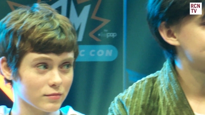 2019-10-25_-_MCM_Comic_Con_-_Red_Carpet_News_TV_Interview_mp45375.jpg