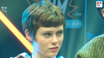 2019-10-25_-_MCM_Comic_Con_-_Red_Carpet_News_TV_Interview_mp45498.jpg