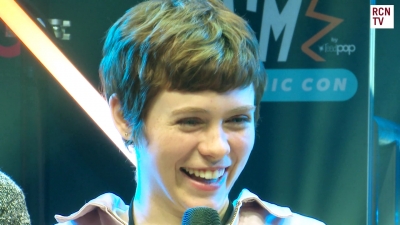 2019-10-25_-_MCM_Comic_Con_-_Red_Carpet_News_TV_Interview_mp45704.jpg