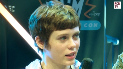 2019-10-25_-_MCM_Comic_Con_-_Red_Carpet_News_TV_Interview_mp45726.jpg