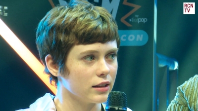 2019-10-25_-_MCM_Comic_Con_-_Red_Carpet_News_TV_Interview_mp45738.jpg