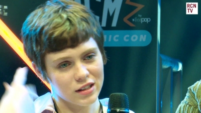 2019-10-25_-_MCM_Comic_Con_-_Red_Carpet_News_TV_Interview_mp45770.jpg