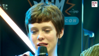 2019-10-25_-_MCM_Comic_Con_-_Red_Carpet_News_TV_Interview_mp45889.jpg