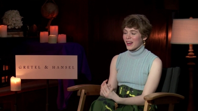 2020-01_-_Gretel_and_Hansel_-_ENTAffairTV_Interview_mp41029.jpg