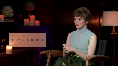 2020-01_-_Gretel_and_Hansel_-_ENTAffairTV_Interview_mp41035.jpg